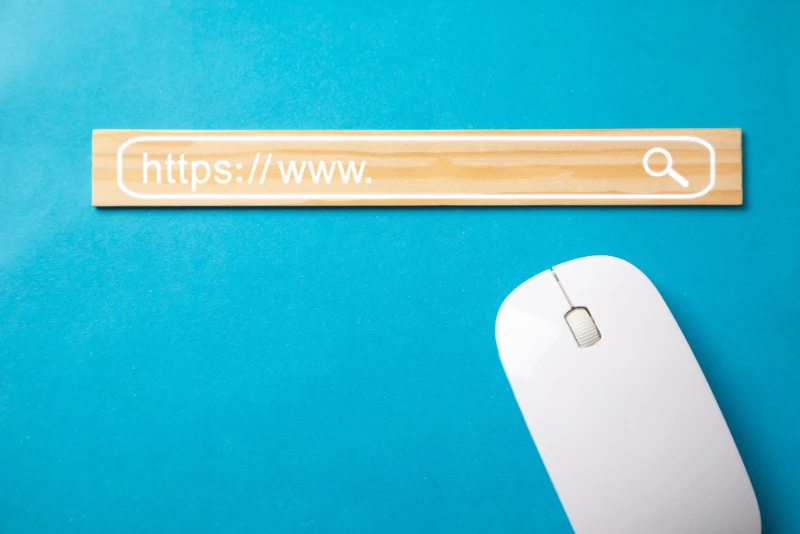 Penulisan URL yang Singkat dan Deskriptif